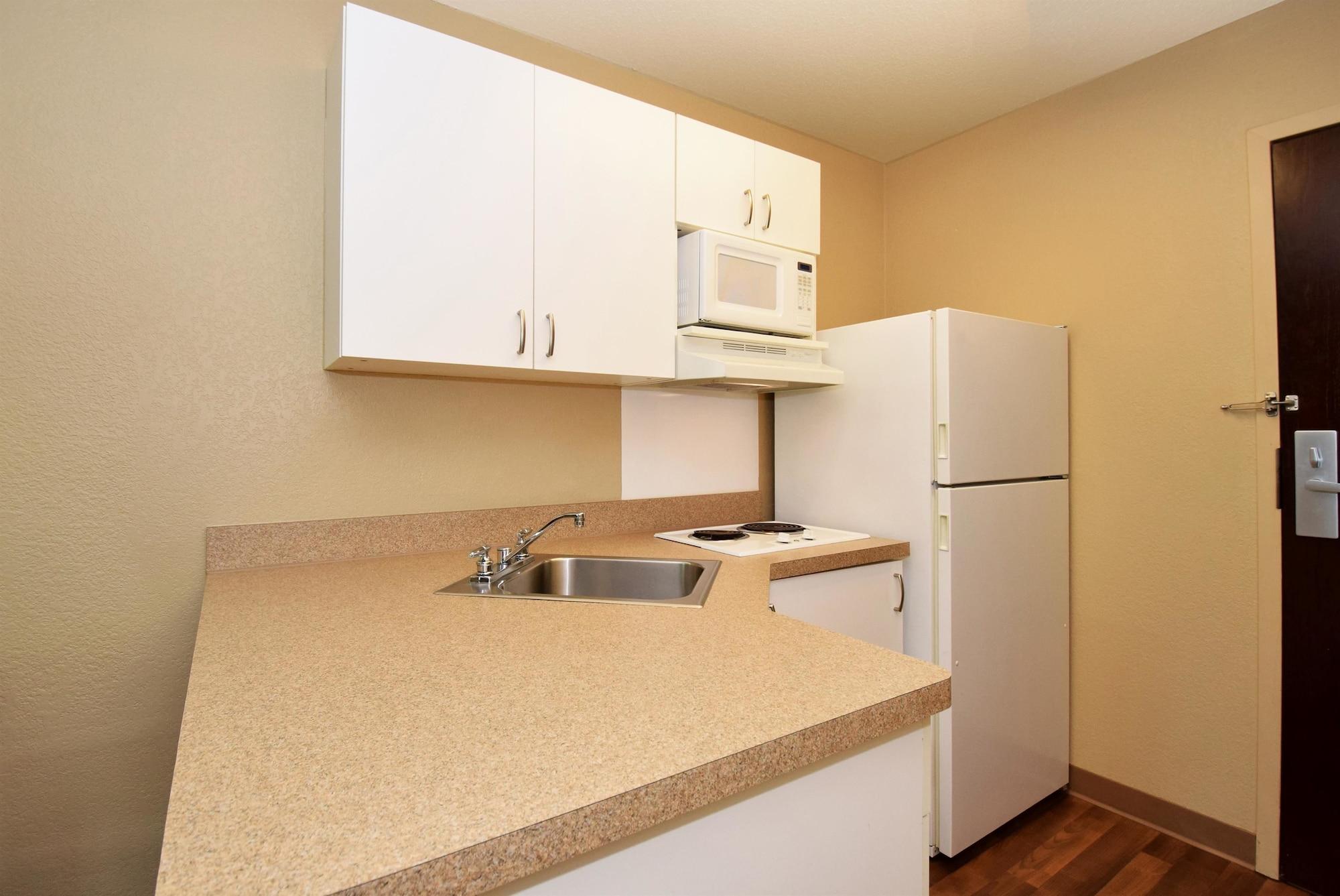 Extended Stay America Suites - Los Angeles - Burbank Airport Exterior photo